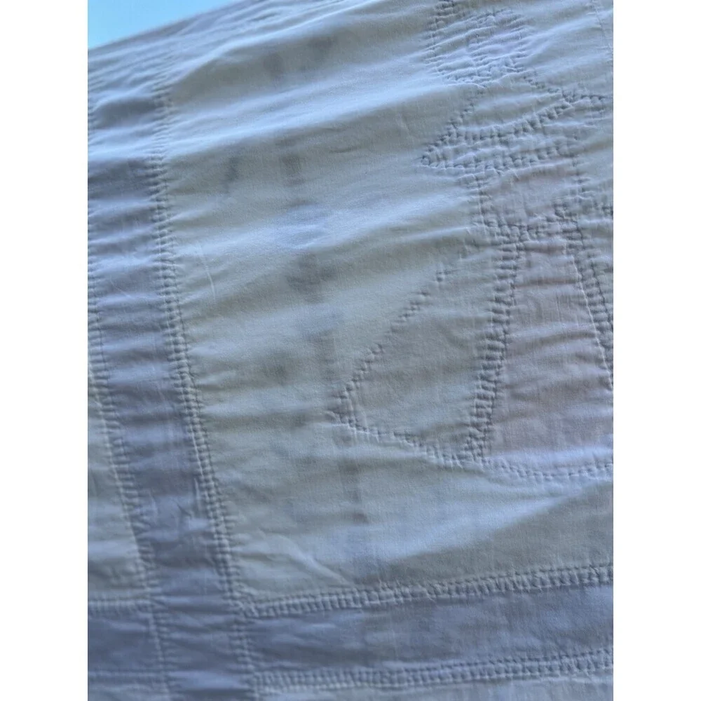 Vintage Handmade embroidered friendship quilt with Sun Bonnet Girls. 77” X 95”
